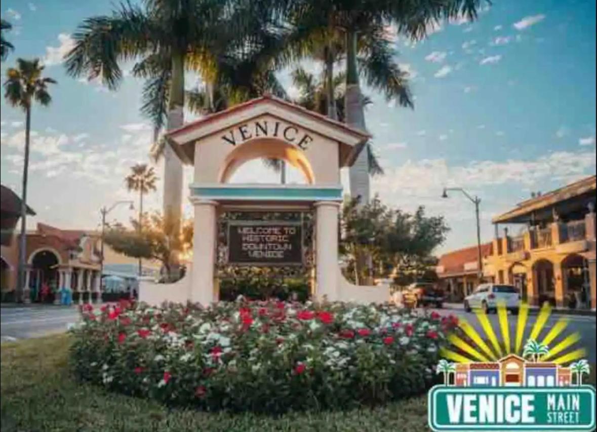 Shamrock Park, Legacy Trail And Manasota Key! Villa Venice Ngoại thất bức ảnh